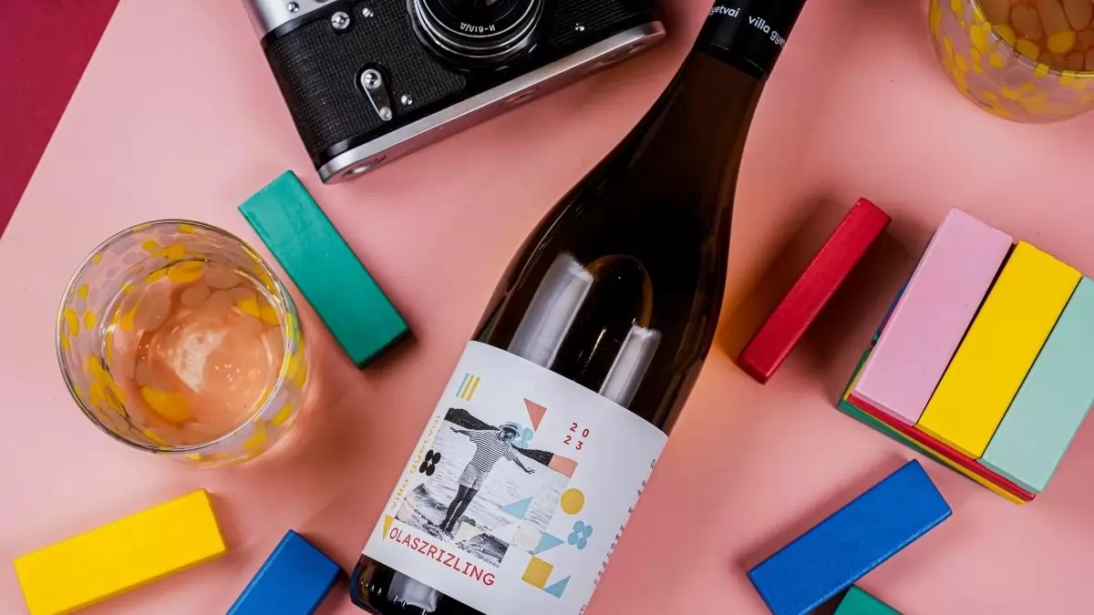 Szezonnyitásra érkeznek az új címkékkel a füredi borok