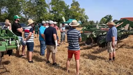 Hatékony talajművelés és vetés Amazone gépekkel: Amazone Cirrus, Ceus és Catros a júliusi forró demókörúton