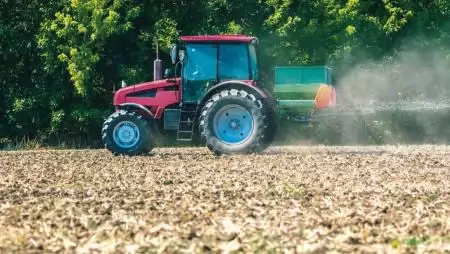 Folyékony szerves és granulált, kénes foszfor alaptrágyázási technológia 