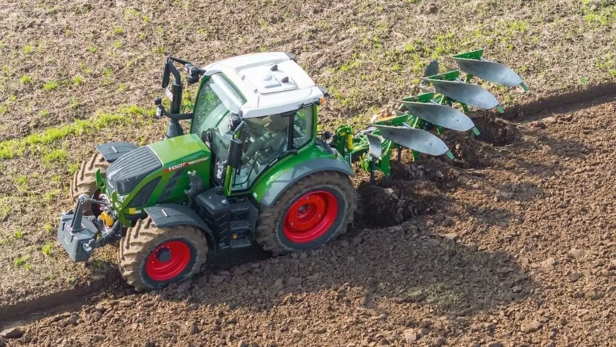 Az AMAZONE Teres 200 függesztett eke 