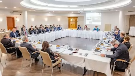 Hungarikum lett a déli harangszó és a csárdás