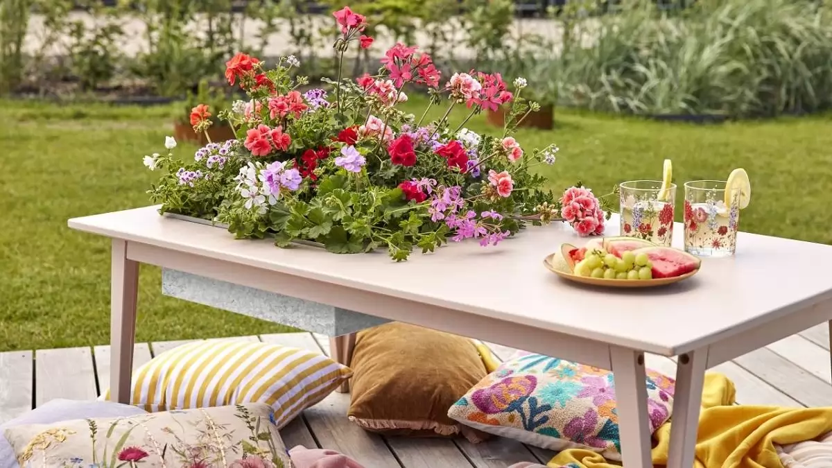 A kertészkedés gyerekjáték, pláne gyermekeinkkel! – Virágzó családi otthon muskátlival