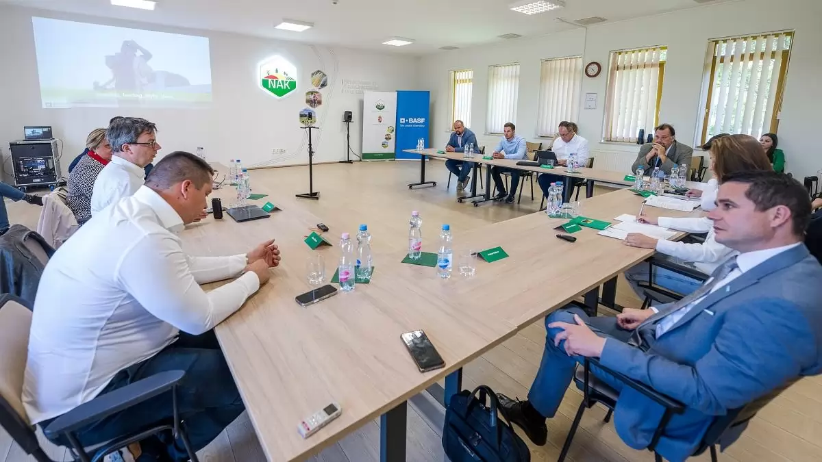 Fel kell készülni az ágazat jövőjét érintő változásokra