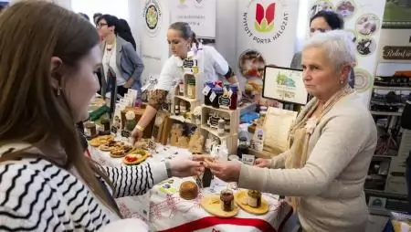 Több intézkedéssel támogatja az agrártárca a rövid ellátási láncok megőrzését