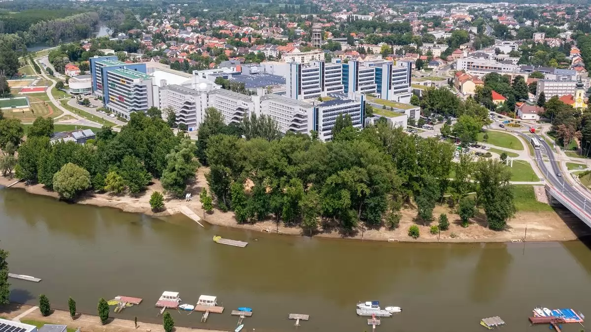 Nemzetközi rangsor: nagyot lépett előre a Széchenyi István Egyetem a QS fenntarthatósági listáján