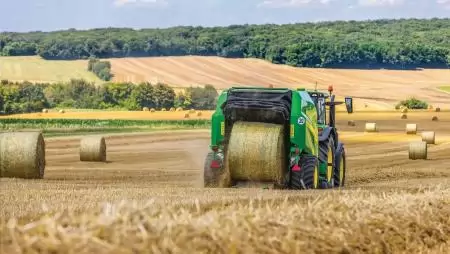 Új John Deere bálázógép-portfólió