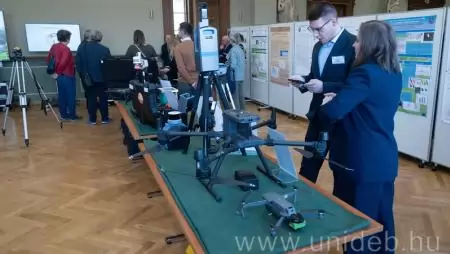 Víz a jövő kulcsa: debreceni kutatások az MTA jubileumi konferenciáján