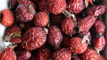 Termékvisszahívás - Csipkebogyó hús 100 g (Herbária, Pannonhalmi) termékek esetében nem engedélyezett növényvédőszer-hatóanyag tartalom miatt