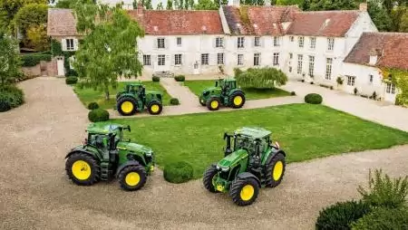 A John Deere megújítja „L” nagy és „XL” extra nagy alvázas 6R traktorjait