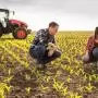 A generációs megújuláshoz a vidéki területeket életképes választási lehetőséggé kell tenni a fiatalok számára