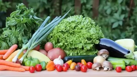 Friss adatok a hazai biotermék piacról: egyre több bioélelmiszer kerül a kosarunkba, de lépést tud-e tartani a hazai kínálat?