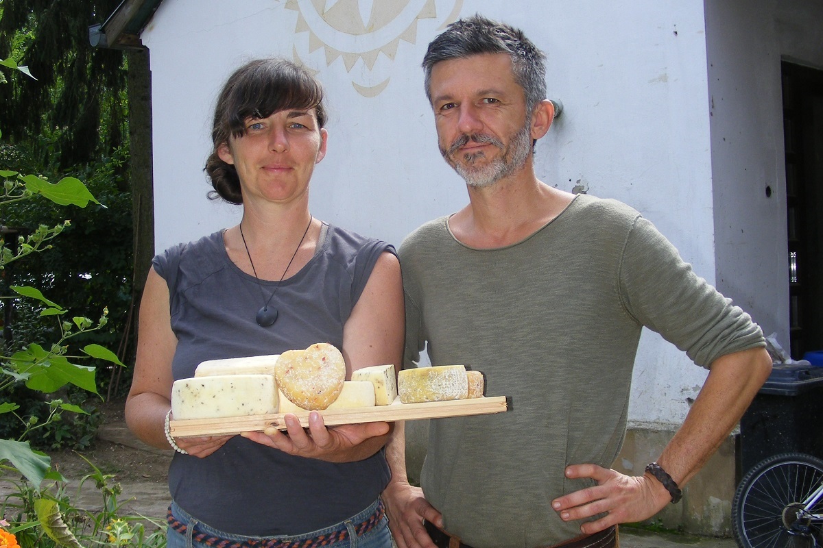 &Uacute;j &eacute;let a borzderessel