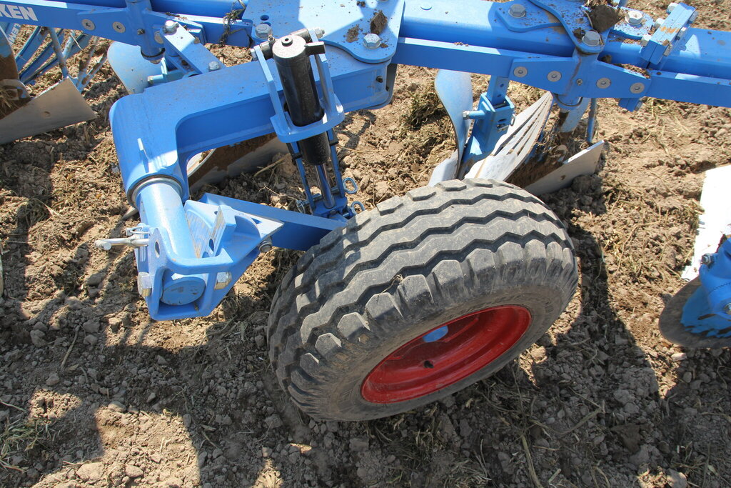 Lemken Juwel f&uuml;ggesztett ekecsal&aacute;d