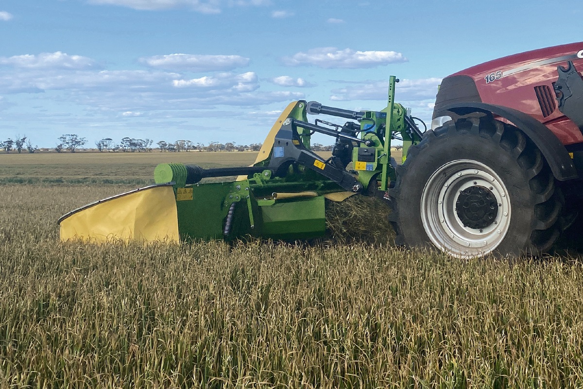 Hat&eacute;kony kasz&aacute;l&aacute;s sz&eacute;les fronton