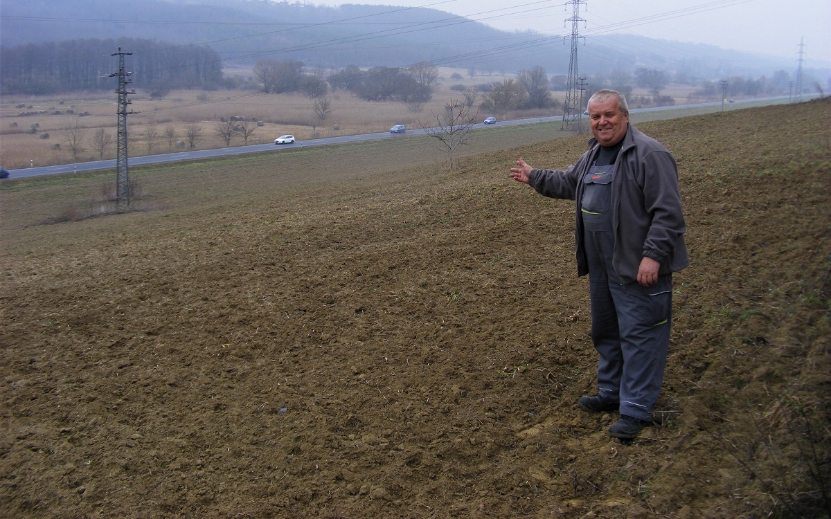 Termőf&ouml;ldet visz a v&iacute;z