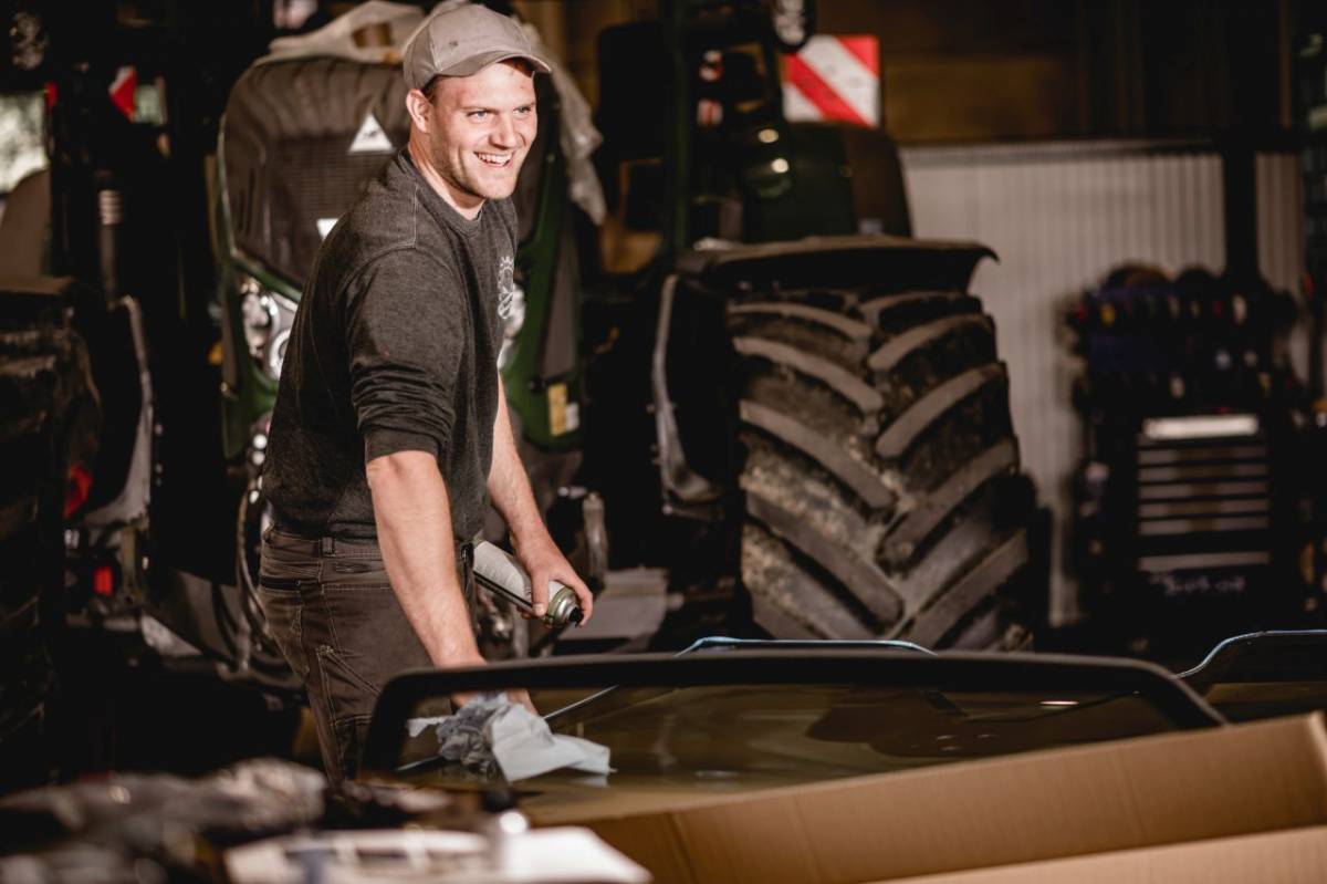 Ultramodern központot avatott a Mauch, a Weidemann rakodógépek hazai forgalmazója