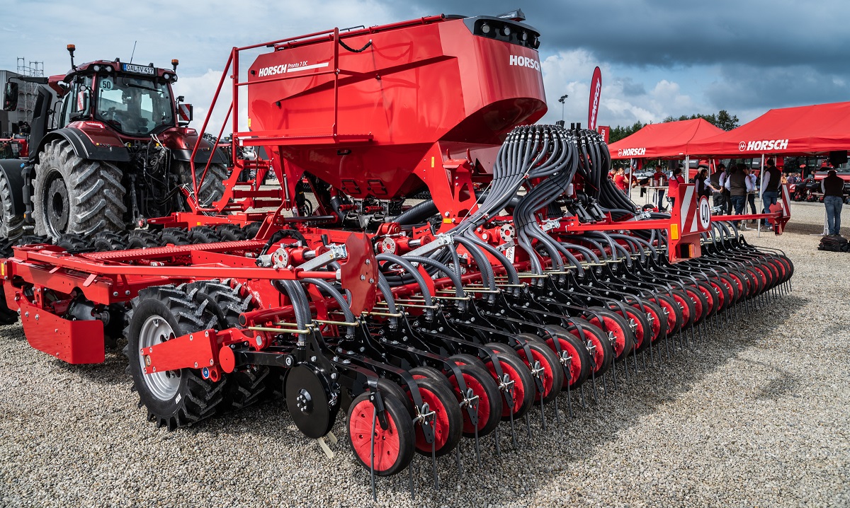 Agritechnika 2023. HORSCH &uacute;jdons&aacute;gok a ki&aacute;ll&iacute;t&aacute;sra