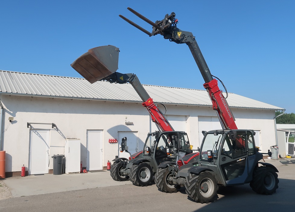 Weidemann T5522 &ndash; Kicsi, de erős rakod&oacute;g&eacute;p