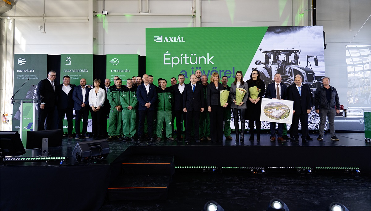 &Uacute;j t&aacute;vlatok a gazd&aacute;lkod&oacute;k előtt &ndash; H&aacute;rom nagyg&eacute;pjav&iacute;t&oacute; műhelyt is avatott a napokban az AXI&Aacute;L