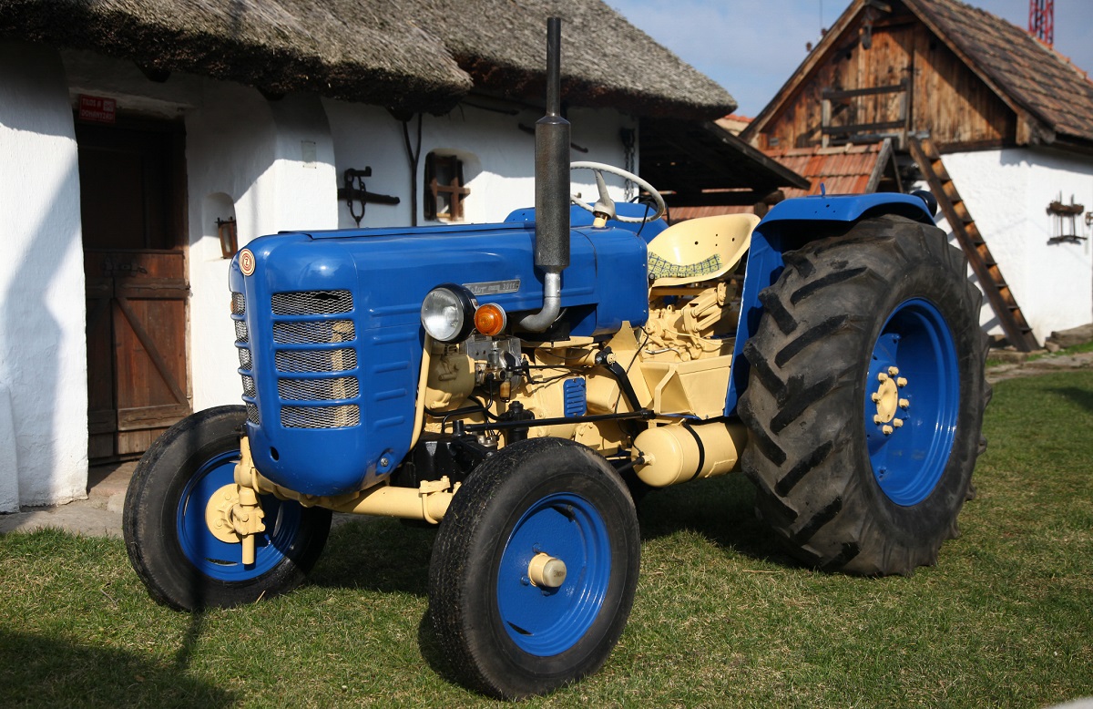 A mezőg&eacute;pek veter&aacute;njai &ndash; Egy cseh f&ouml;ldműves, a Zetor 3011