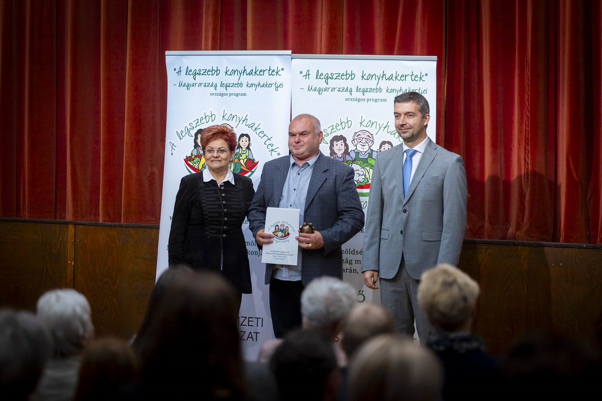 D&iacute;jazt&aacute;k id&eacute;n is a legszebb konyhakerteket