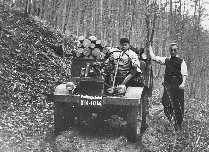 A mezőg&eacute;pek veter&aacute;njai &ndash; Mercedes-Benz UNIMOG