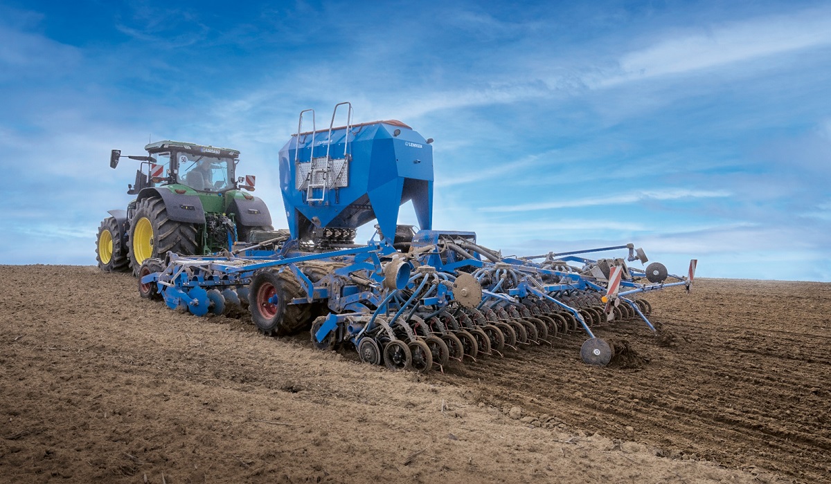 Optimalizáljuk a termelési költséget és maximalizáljuk a hozamot! – LEMKEN Solitair DT vetőgép-kombinációk
