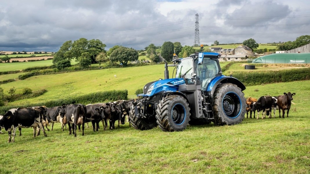 V&aacute;ltoz&aacute;sok a traktorok energiaell&aacute;t&aacute;s&aacute;ban (5.) &ndash; A New Holland g&aacute;zmotoros traktorai