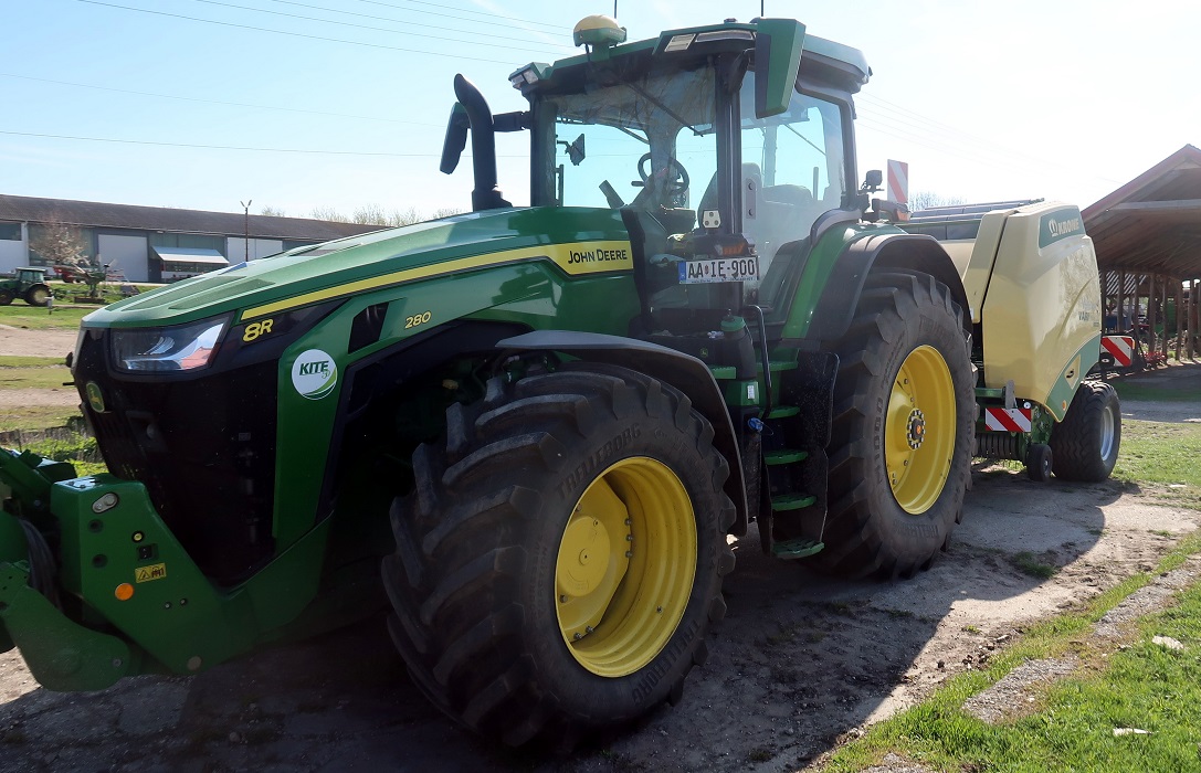 Bajnok k&ouml;rb&aacute;l&aacute;z&oacute; a KRONE VariPack 