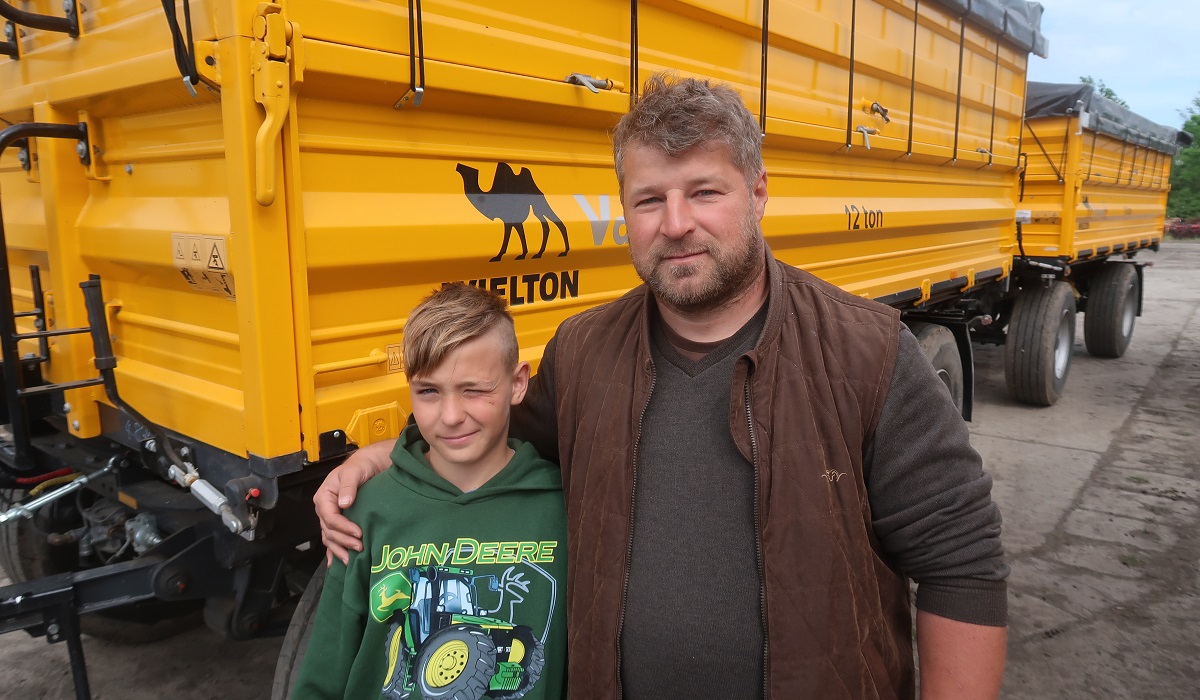 Szívós, mint a kétpúpú teve – WIELTON PRS-W gabonaszállító pótkocsi