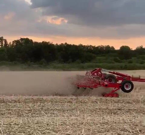 HORSCH gépekkel az új típusú talajművelésben