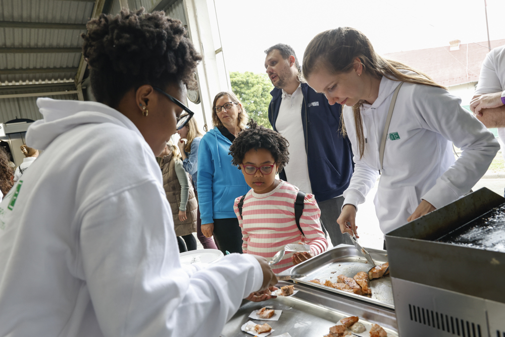 Trad&iacute;ci&oacute; &eacute;s innov&aacute;ci&oacute;, szakma &eacute;s sz&oacute;rakoz&aacute;s &ndash; 40 ezren a K&Aacute;N Egyetemi Napokon