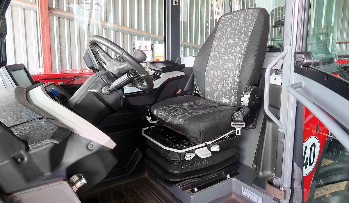 Kifinomult erőművész – A Weidemann T7042 rakodógép