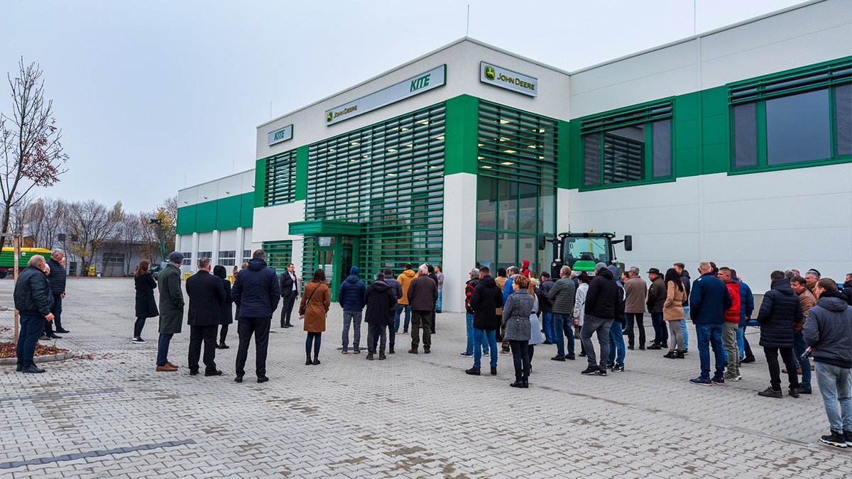 Új after-sales bázissal erősítette hálózatát a KITE Zrt. Szekszárdon