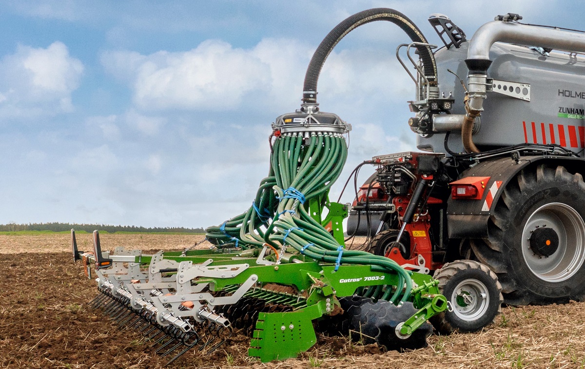 Hat&eacute;kony h&iacute;gtr&aacute;gya-kijuttat&aacute;s a Catros pro r&ouml;vidt&aacute;rcs&aacute;val &ndash; &Uacute;j: Gy&aacute;rilag felszerelt h&iacute;gtr&aacute;gya-kijuttat&oacute;