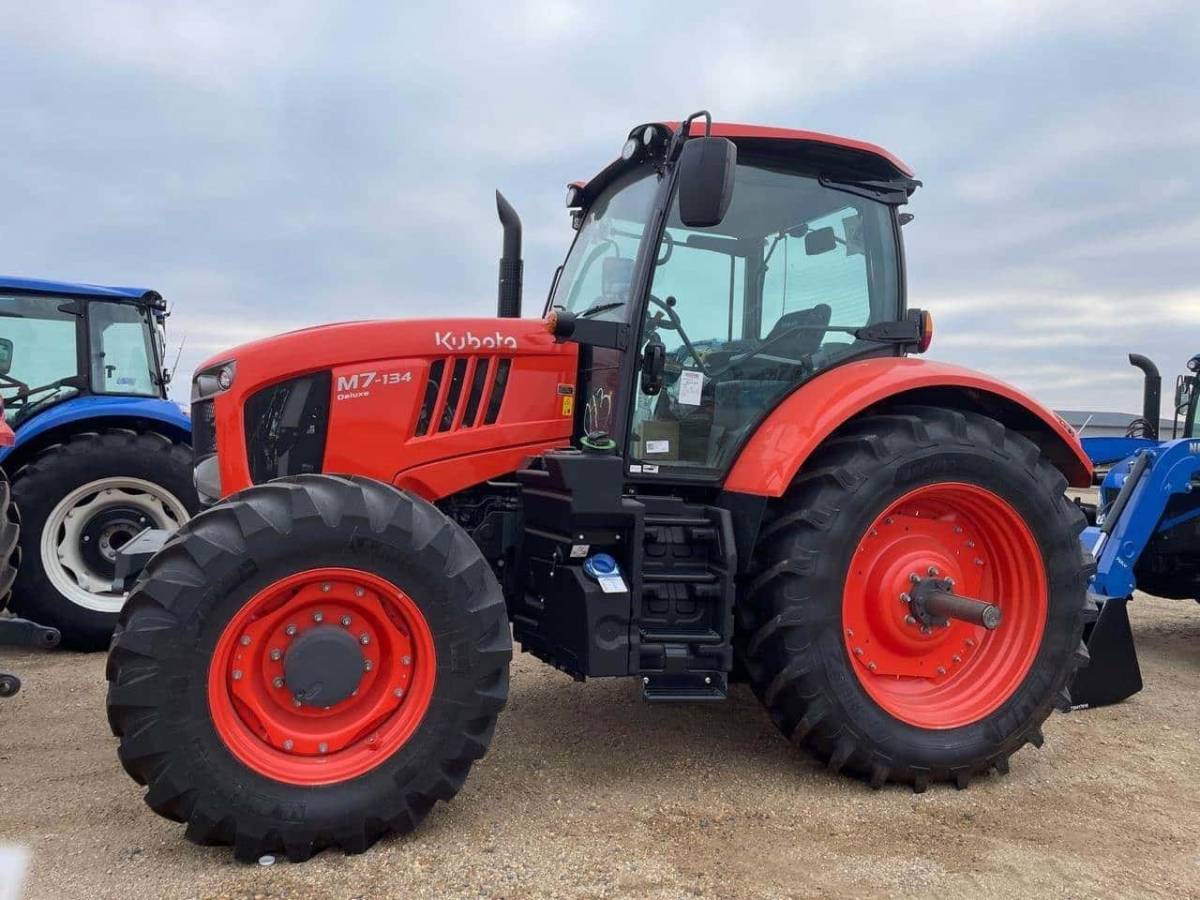 Az &ouml;nvezető traktorok (6. r&eacute;sz) &ndash; A Kubota megold&aacute;sai