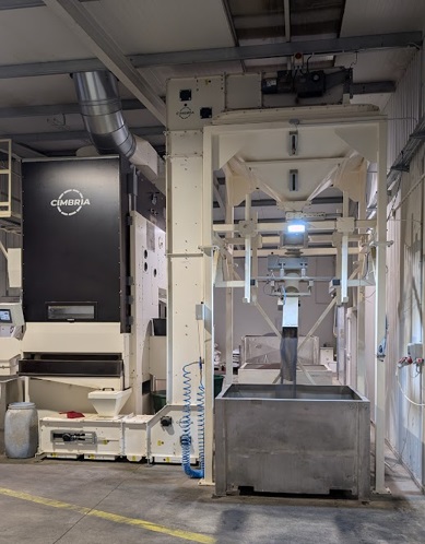 Sz&iacute;noszt&aacute;lyoz&oacute;g&eacute;ppel k&ouml;zel 100%-os tisztas&aacute;g!