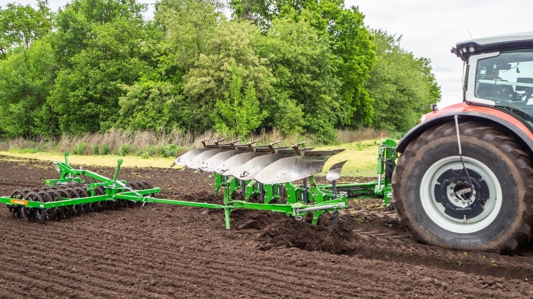 Új AMAZONE Teres 300 Onland függesztett váltva-forgató eke