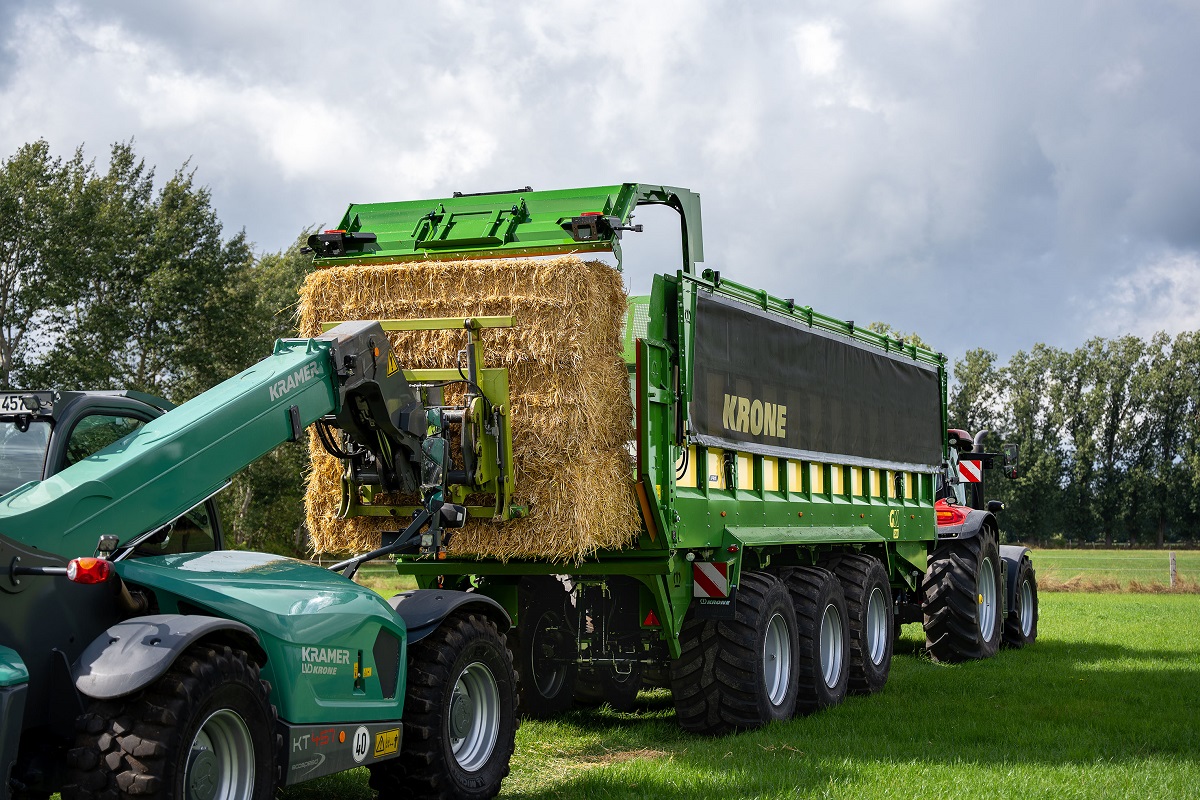 KRONE GX: Új generáció érintésmentes kényszerkormányzással és új vezérlő számítógéppel